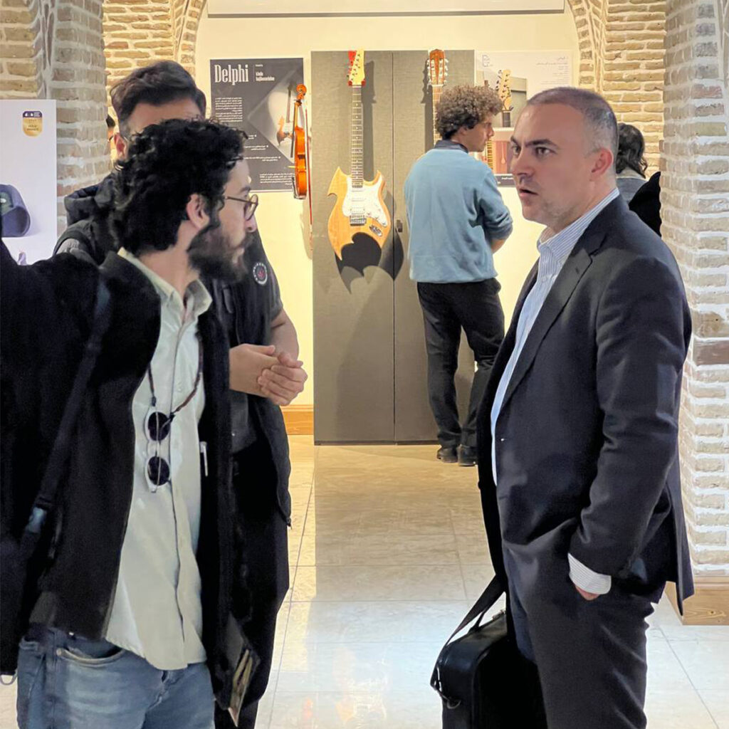 نمایشگاه هفته طراحی تهران